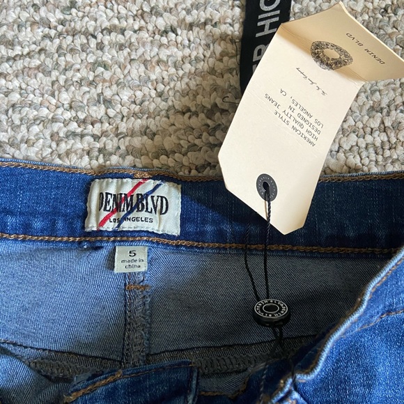 Flare jeans - Picture 3 of 4